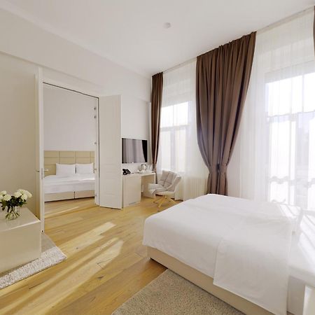Lanterna Rooms City Center Нови-Сад Экстерьер фото