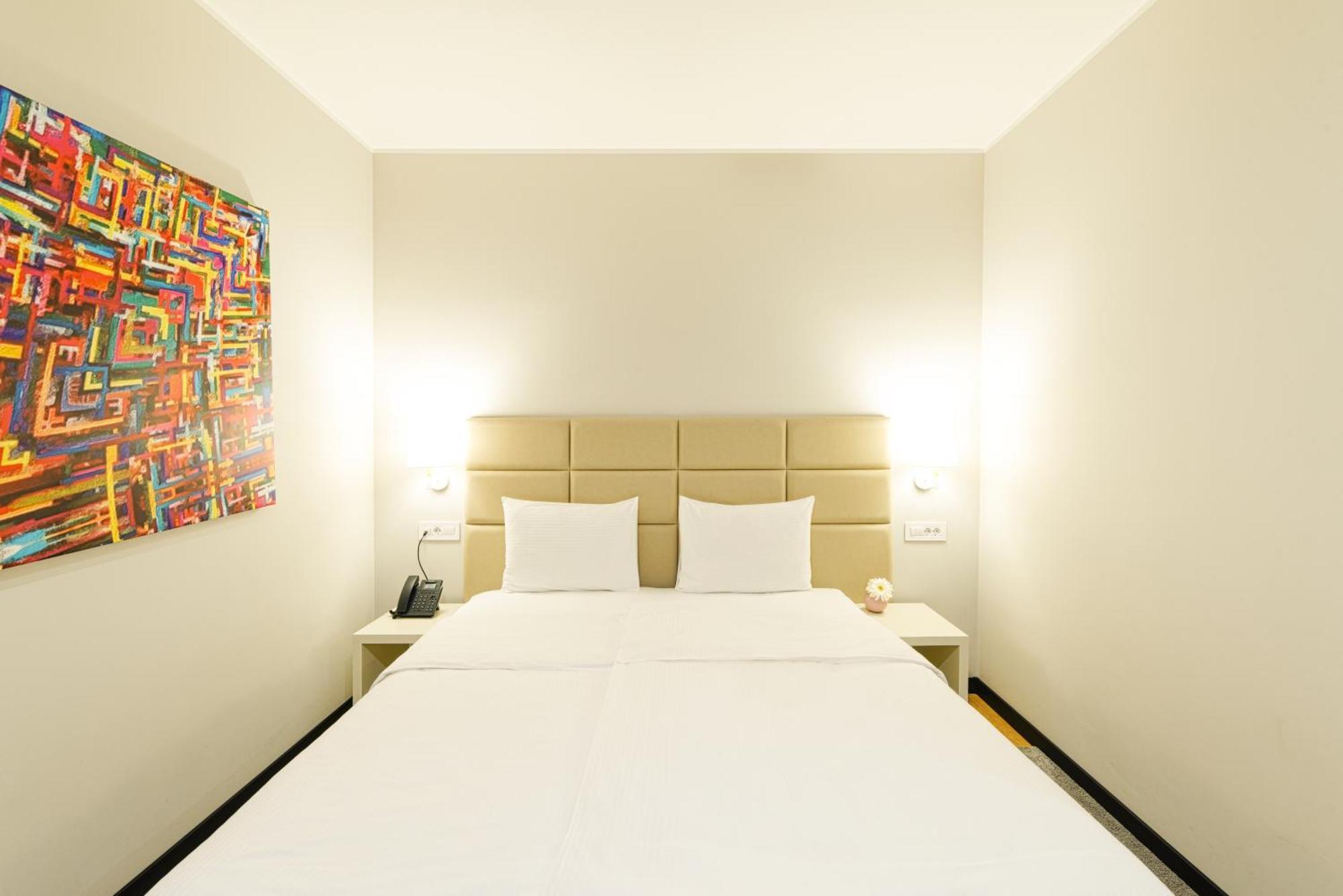 Lanterna Rooms City Center Нови-Сад Экстерьер фото